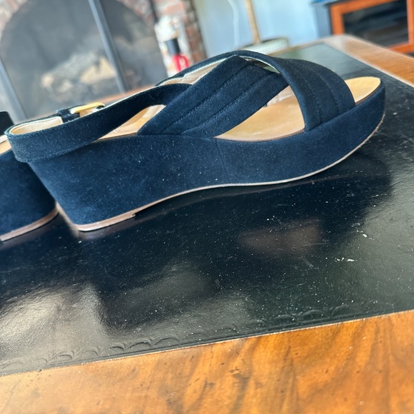 J. Crew Suede Wedge Sandals Size 9 Like New - Picture 12 of 12